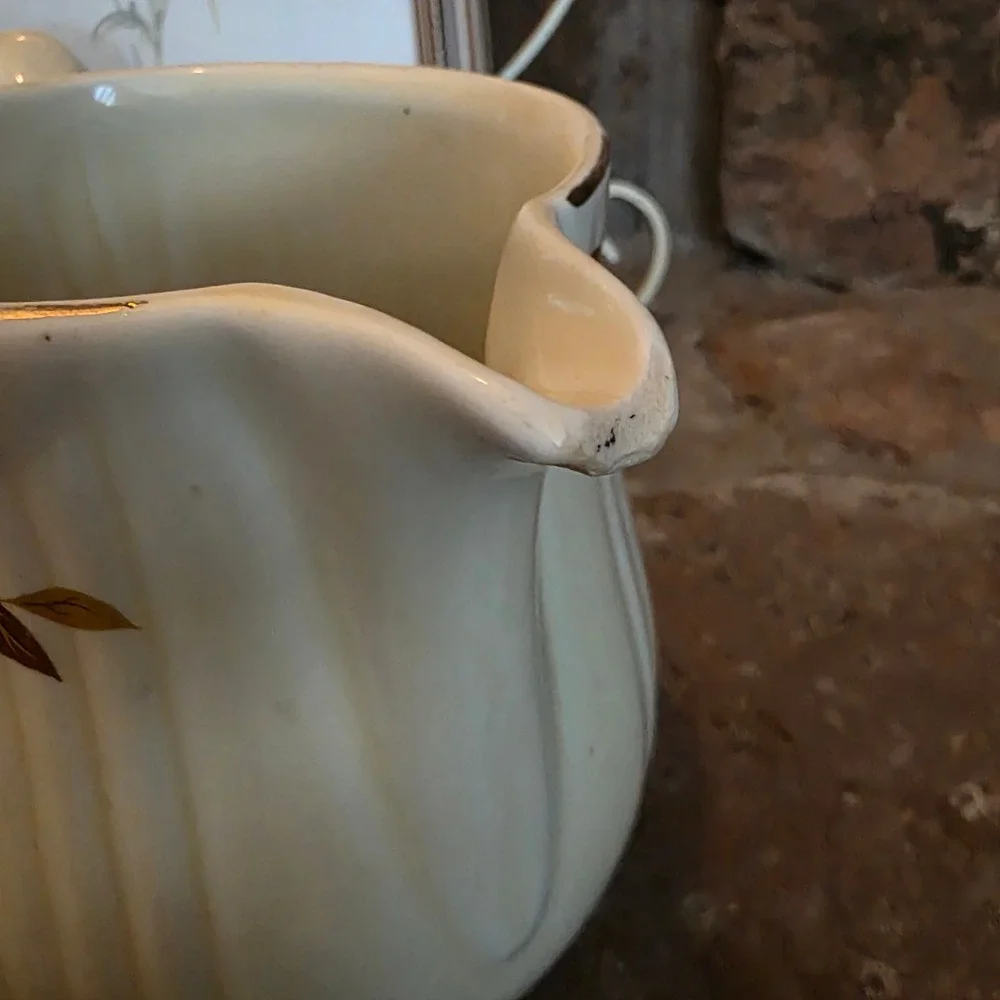 Vintage Halls Superior Autumn Leaf Pitcher Mary Dunbar Jewel Tea Ceramic Jug 6.5